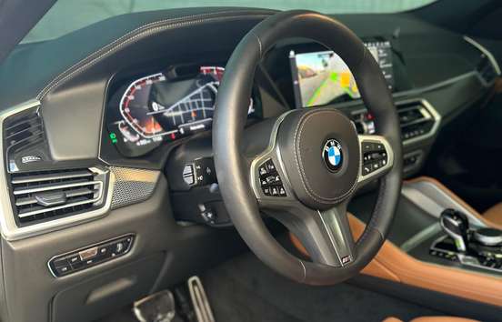 BMW-X6-2022