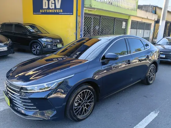 BYD KING 1.5 DM-I PHEV GS AUTOMÁTICO
