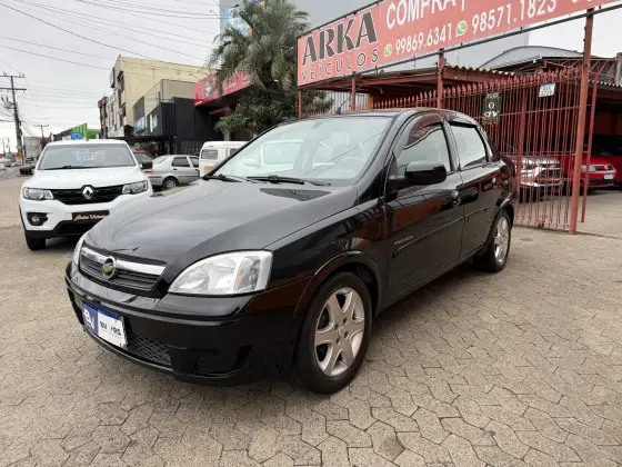 CHEVROLET CORSA 1.4 MPFI PREMIUM SEDAN 8V FLEX 4P MANUAL