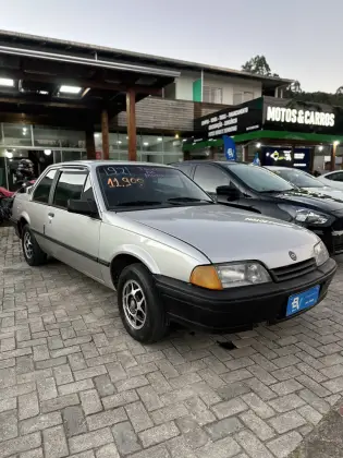 CHEVROLET MONZA 1.8 EFI 650 8V GASOLINA 2P MANUAL CHEVROLET MONZA 1.8 EFI 650 8V GASOLINA 2P MANUAL