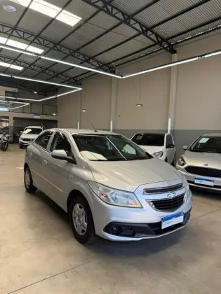CHEVROLET ONIX 1.0 MPFI LT 8V FLEX 4P MANUAL CHEVROLET ONIX 1.0 MPFI LT 8V FLEX 4P MANUAL