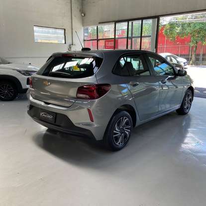 CHEVROLET-ONIX-2024