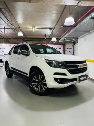 CHEVROLET S10 2.5 LTZ 4X2 CD 16V FLEX 4P MANUAL CHEVROLET S10 2.5 LTZ 4X2 CD 16V FLEX 4P MANUAL