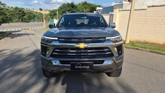 CHEVROLET S10 2.8 16V TURBO DIESEL HIGH COUNTRY CD 4X4 AUTOMÁTICO
