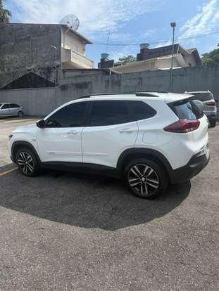 CHEVROLET-TRACKER-2024