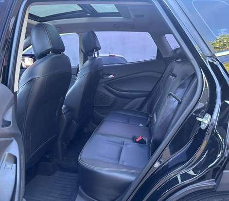CHEVROLET-TRACKER-2023
