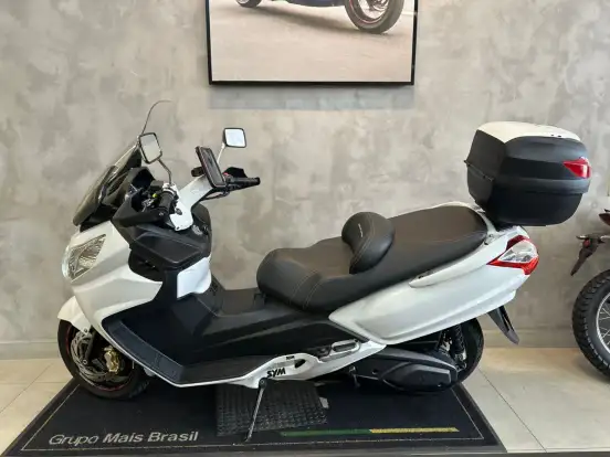 DAFRA-MAXSYM 400i-2021