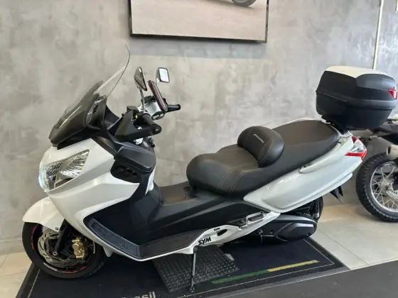 DAFRA MAXSYM 400i DAFRA MAXSYM 400i