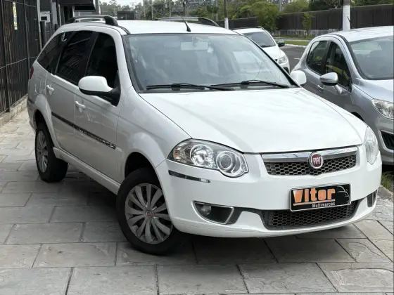 FIAT PALIO 1.4 MPI ATTRACTIVE WEEKEND 8V FLEX 4P MANUAL
