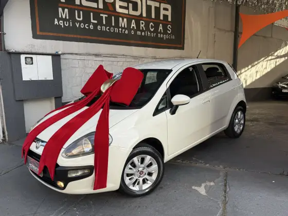 FIAT PUNTO 1.4 ATTRACTIVE 8V FLEX 4P MANUAL FIAT PUNTO 1.4 ATTRACTIVE 8V FLEX 4P MANUAL