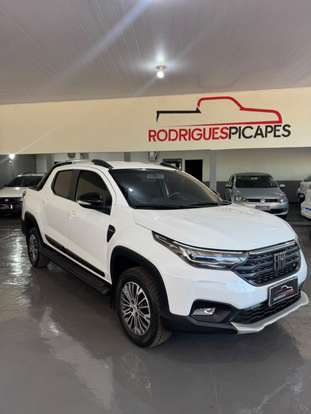 FIAT-STRADA-2022