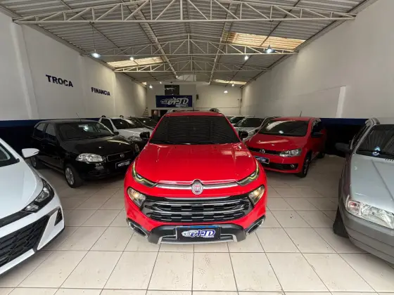 FIAT TORO 2.0 16V TURBO DIESEL VOLCANO 4WD AT9 FIAT TORO 2.0 16V TURBO DIESEL VOLCANO 4WD AT9