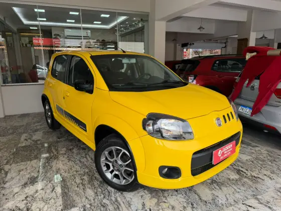 FIAT UNO 1.4 EVO SPORTING 8V FLEX 4P MANUAL FIAT UNO 1.4 EVO SPORTING 8V FLEX 4P MANUAL