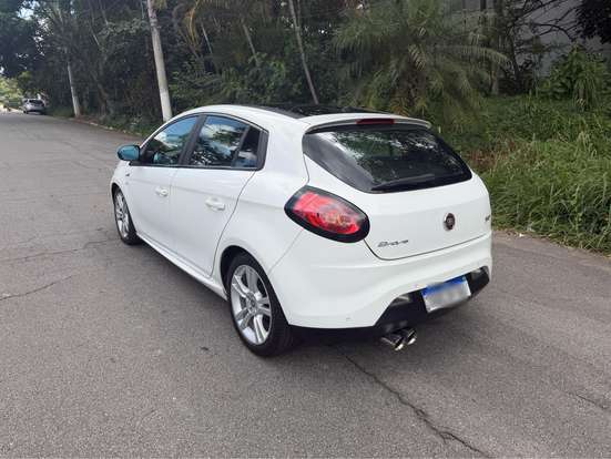 FIAT-BRAVO-2013