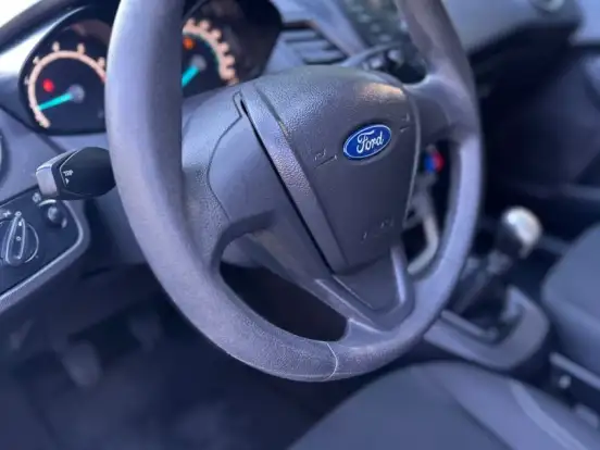 FORD-FIESTA-1.5 SE HATCH 16V FLEX 4P MANUAL FORD-FIESTA-2015