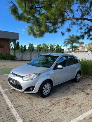 FORD FIESTA 1.6 MPI CLASS HATCH 8V FLEX 4P MANUAL