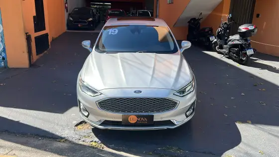 FORD FUSION 2.0 TITANIUM 16V HÍBRIDO 4P AUTOMÁTICO