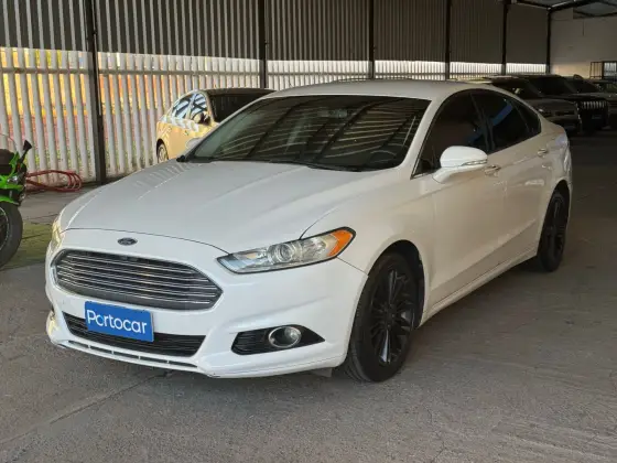 FORD FUSION 2.0 TITANIUM FWD 16V GASOLINA 4P AUTOMÁTICO FORD FUSION 2.0 TITANIUM FWD 16V GASOLINA 4P AUTOMÁTICO