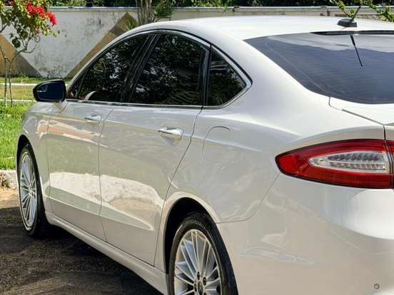 FORD-FUSION-2.0 TITANIUM FWD 16V GASOLINA 4P AUTOMÁTICO FORD-FUSION-2014
