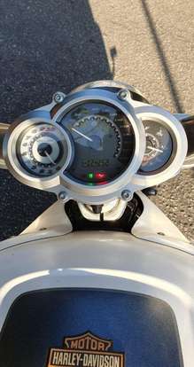 HARLEY-DAVIDSON-V-ROD MUSCLE-2014