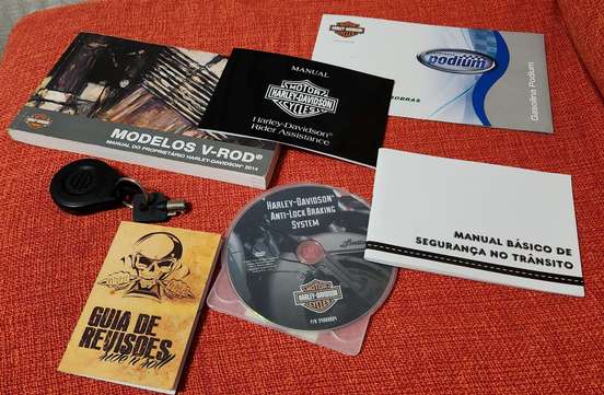 HARLEY-DAVIDSON-V-ROD MUSCLE-2014