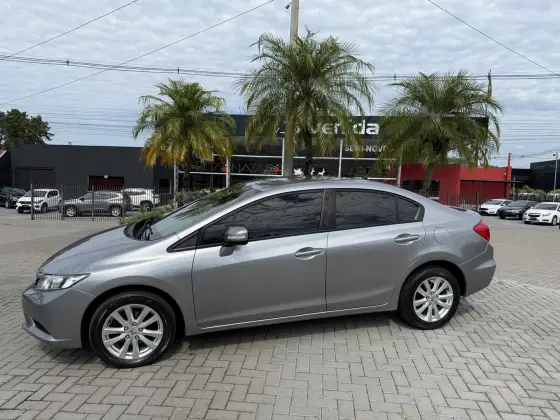 HONDA CIVIC 1.8 LXL 16V FLEX 4P AUTOMÁTICO