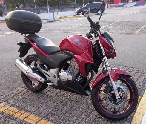 HONDA-CB 300R-2013