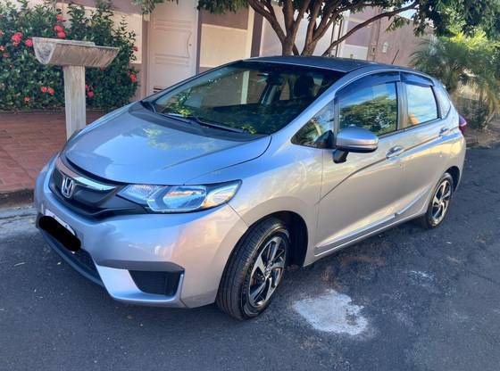 HONDA FIT 1.5 LX 16V FLEX 4P AUTOMÁTICO