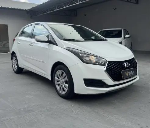 HYUNDAI HB20 1.0 COMFORT 12V FLEX 4P MANUAL HYUNDAI HB20 1.0 COMFORT 12V FLEX 4P MANUAL