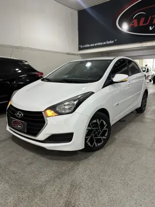 HYUNDAI HB20 1.0 COMFORT PLUS 12V FLEX 4P MANUAL