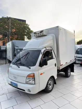 HYUNDAI HR 2.5 TCI HD LONGO COM CAÇAMBA 4X2 8V 97CV TURBO INTERCOOLER DIESEL 2P MANUAL