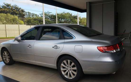 HYUNDAI-AZERA-2008