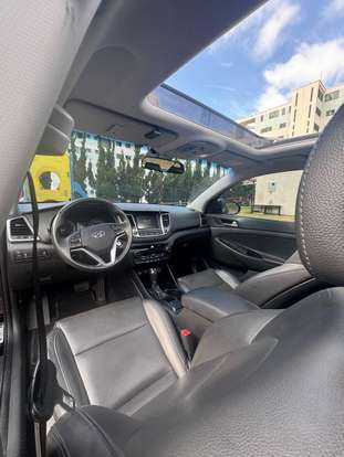 HYUNDAI-TUCSON-2021