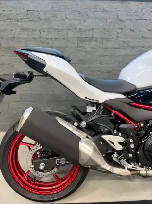 KAWASAKI-Z500 SE-2026