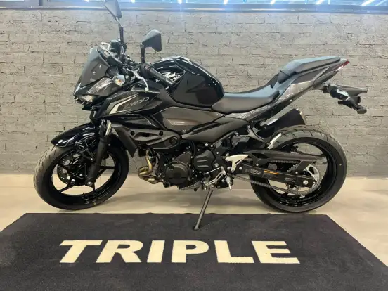 KAWASAKI-Z500 KAWASAKI-Z500-2026
