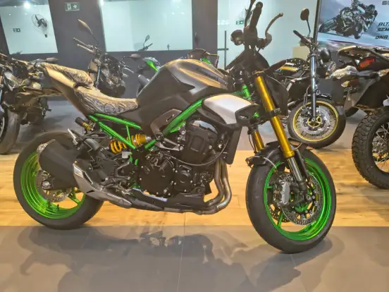 KAWASAKI-Z900 R EDITION KAWASAKI-Z900 R EDITION-2025