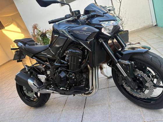 KAWASAKI Z900 