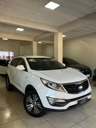 KIA SPORTAGE 2.0 LX 4X4 16V FLEX 4P AUTOMÁTICO KIA SPORTAGE 2.0 LX 4X4 16V FLEX 4P AUTOMÁTICO