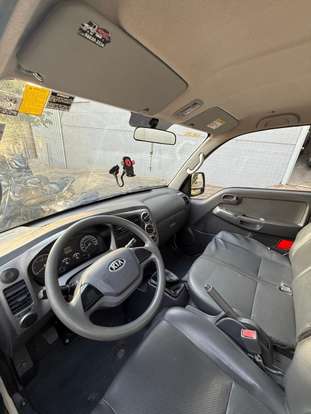 KIA-BONGO-2.5 K-2500 4X2 CS TURBO DIESEL 2P MANUAL KIA-BONGO-2014