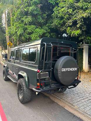 LAND ROVER-DEFENDER-1999