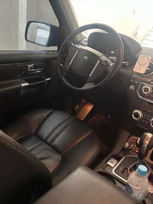LAND ROVER-DISCOVERY 4-3.0 SE 4X4 V6 24V BI-TURBO DIESEL 4P AUTOMÁTICO LAND ROVER-DISCOVERY 4-2011
