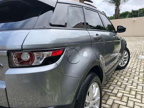 LAND ROVER-RANGE ROVER EVOQUE-2.0 PURE TECH 4WD 16V GASOLINA 4P AUTOMÁTICO LAND ROVER-RANGE ROVER EVOQUE-2014