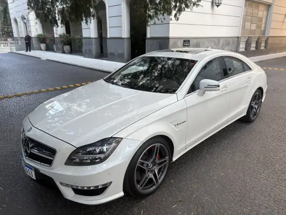 MERCEDES-BENZ CLS 63 AMG 5.5 V8 TURBO GASOLINA 4P AUTOMÁTICO MERCEDES-BENZ CLS 63 AMG 5.5 V8 TURBO GASOLINA 4P AUTOMÁTICO