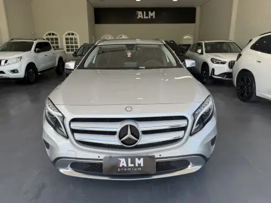 MERCEDES-BENZ-GLA 200-1.6 CGI ADVANCE 16V TURBO FLEX 4P AUTOMÁTICO MERCEDES-BENZ-GLA 200-2017