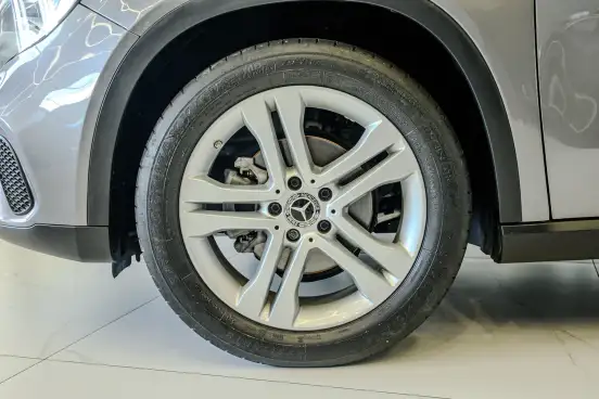 MERCEDES-BENZ-GLA 200-1.6 CGI FLEX STYLE 7G-DCT MERCEDES-BENZ-GLA 200-2017