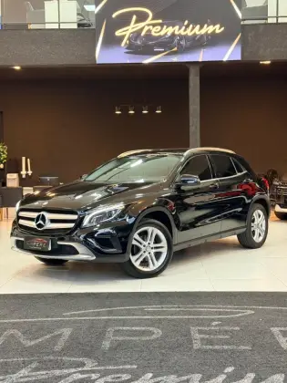 MERCEDES-BENZ GLA 200 1.6 CGI STYLE 16V TURBO FLEX 4P AUTOMÁTICO MERCEDES-BENZ GLA 200 1.6 CGI STYLE 16V TURBO FLEX 4P AUTOMÁTICO