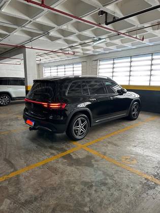 MERCEDES-BENZ EQB 350 66,5 KW ELÉTRICO 4MATIC