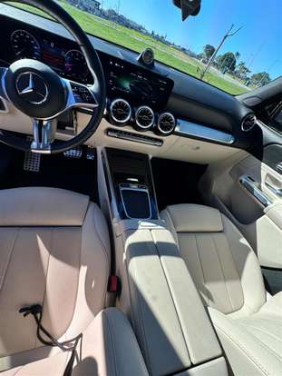 MERCEDES-BENZ-GLB 220-2025
