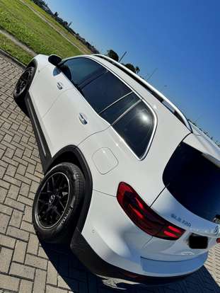 MERCEDES-BENZ-GLB 220-2025
