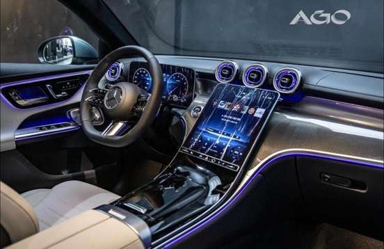 MERCEDES-BENZ-GLC 300-2025
